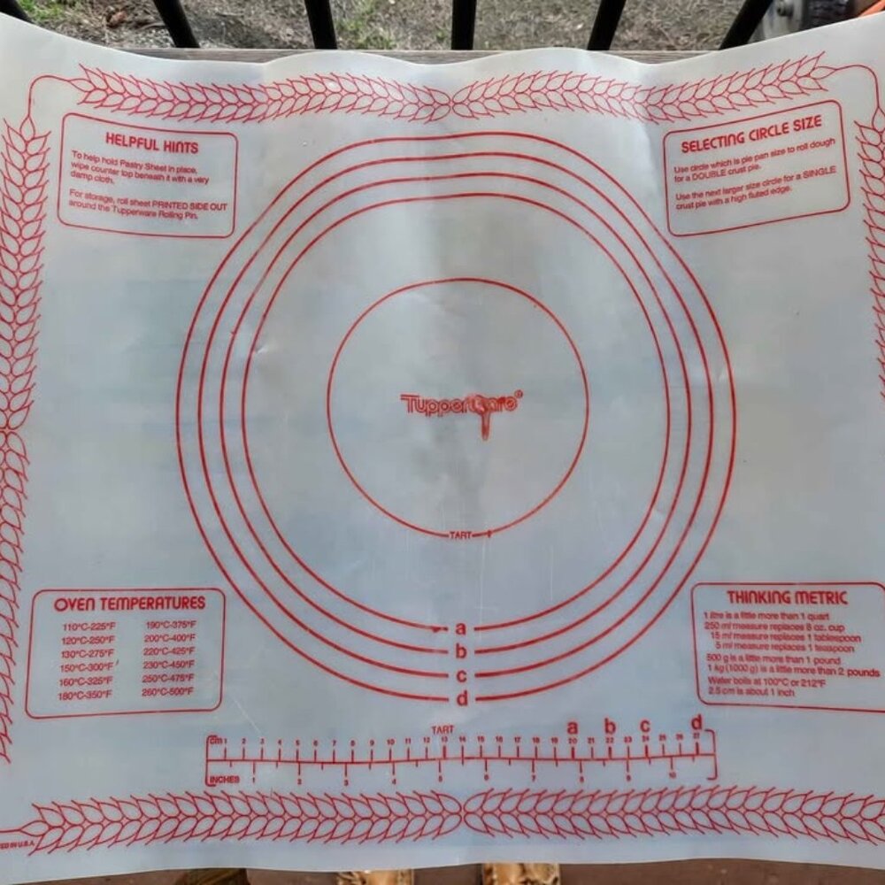 Vintage Tupperware Pastry Mat and Rolling Pin Sheet and Measurements Conversion